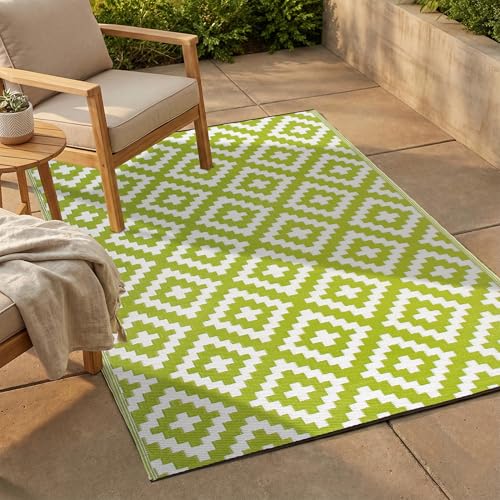 FH Home Outdoor Rug - Aztec - Green & White