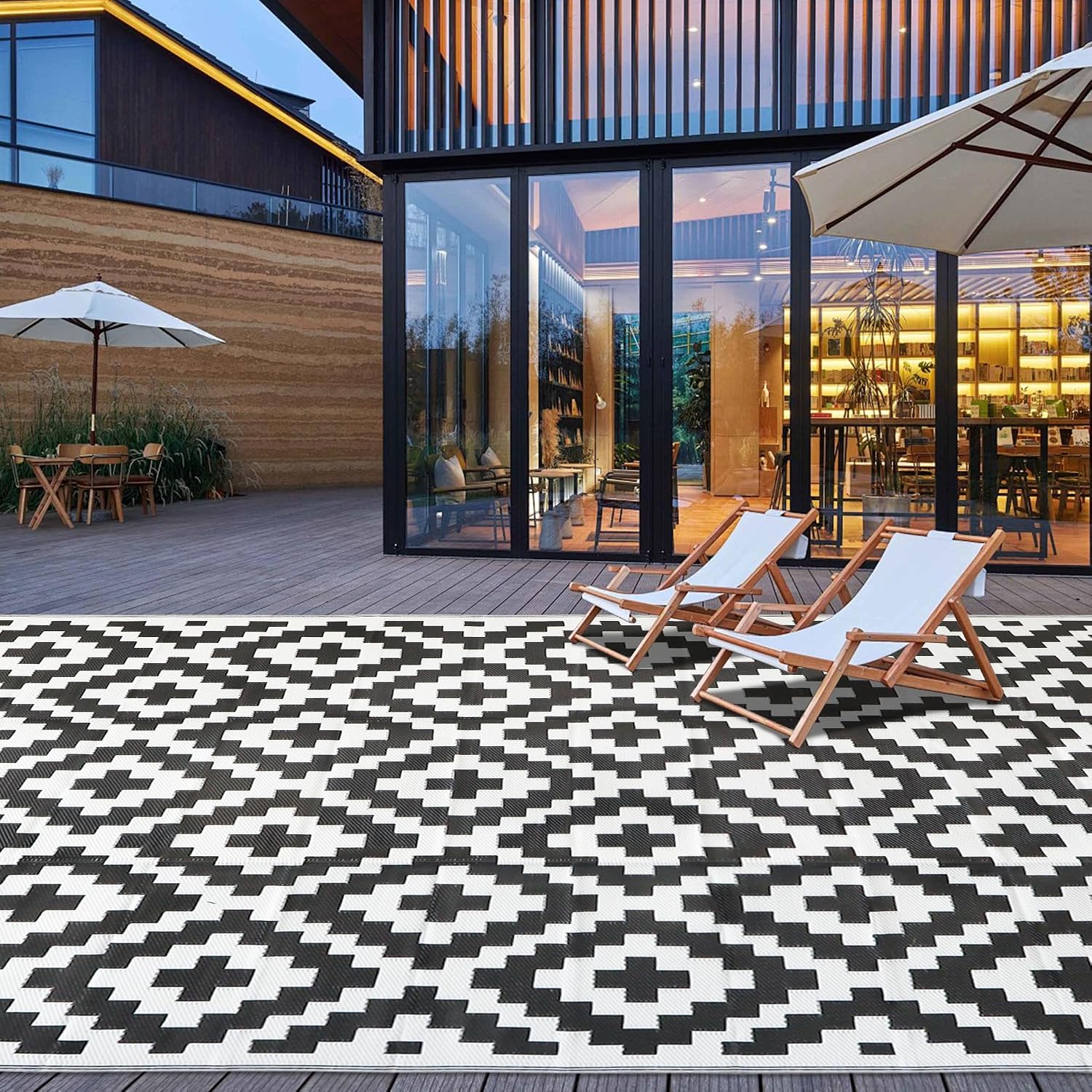 SAND MINE Waterproof Outdoor Rug 9x18 ft, Plastic Straw Rug, Modern Area Rug, Large Floor Mat, RV, Patio, Backyard, Deck, Picnic, Beach, Trailer, Camping (9' x 18', Black & White Lattice)